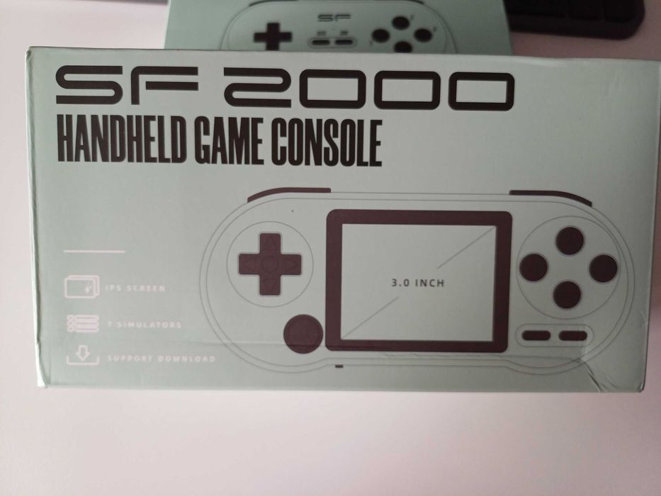 Портативна конзола за ретро игри - SF2000 - 6167 игри (16GB)