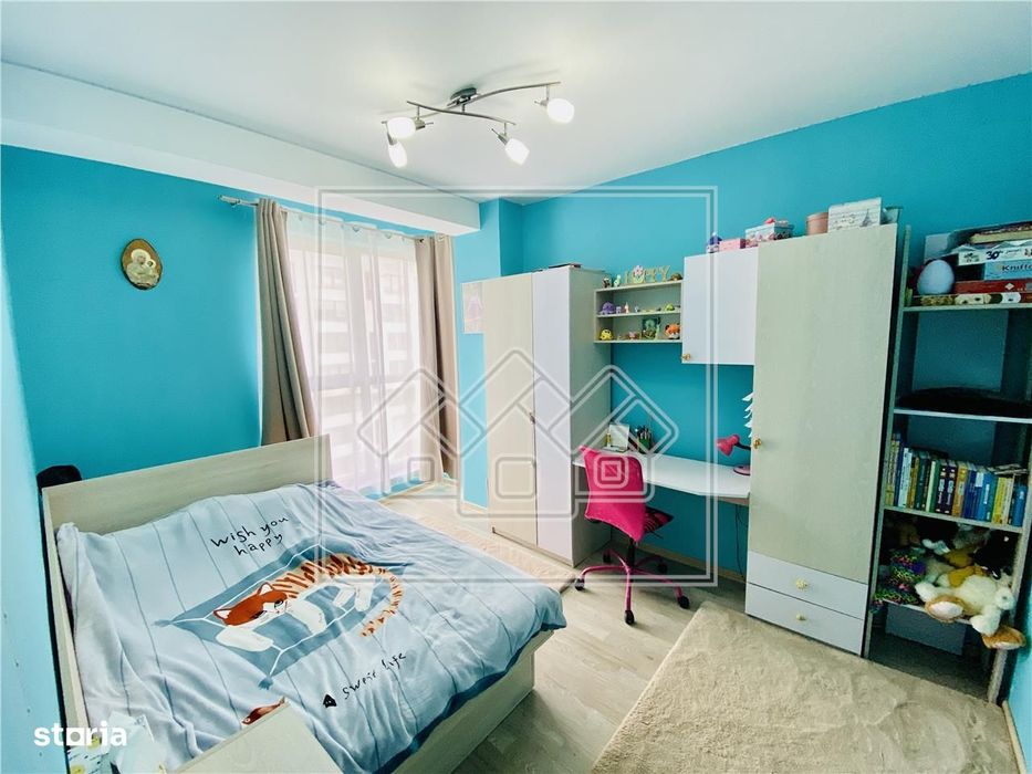 Ap. cu 3 camere si balcon, etaj 5\/7, situat in zona Doamna Stanca