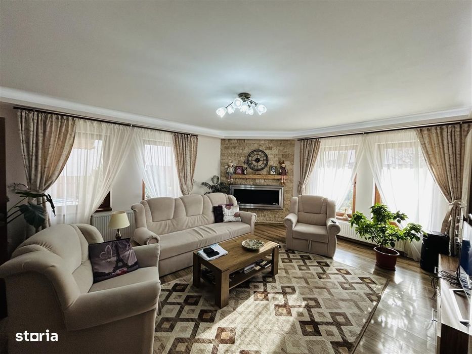 Casa individuala, 5 camere, pivnita, pod, teren 513 mp, zona linistita