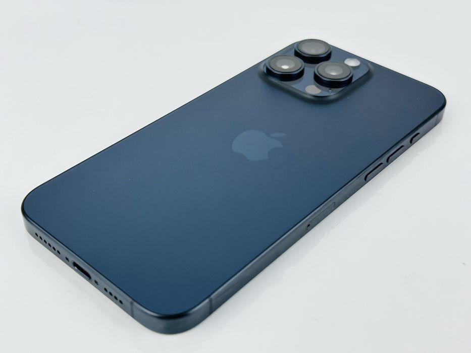 Apple iPhone 15 Pro 256GB Blue Titanium Перфектен! Гаранция!