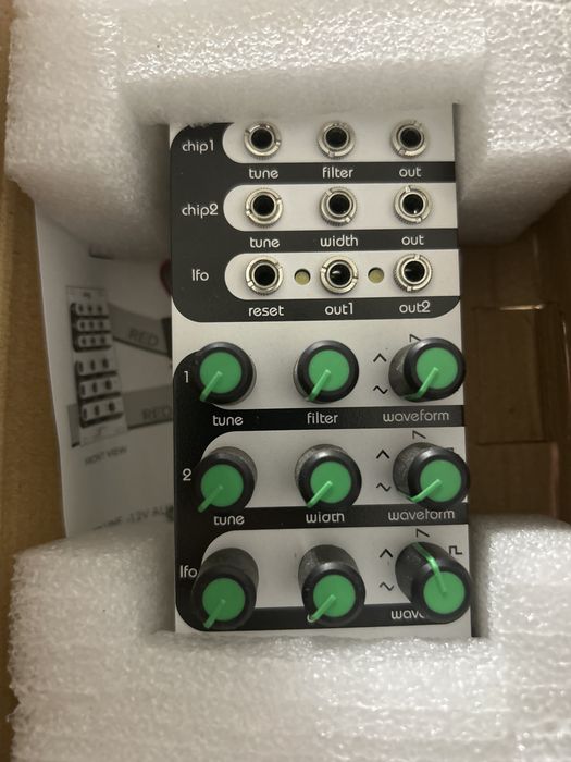 Sintetizator Eurorack Cr8 Audio Chipz Module