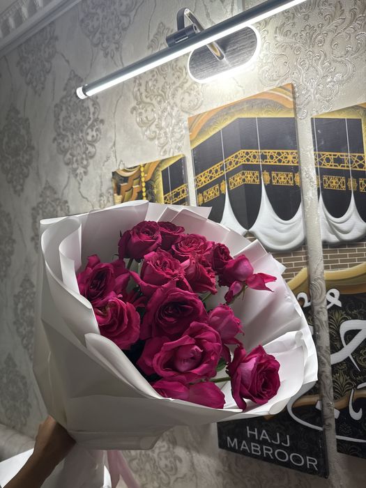 Гүл сатылады     .