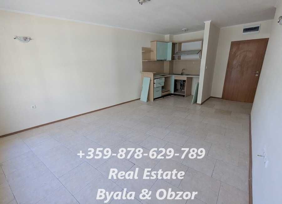 Продава се Двустаен апартамент в Обзор - 65 кв.м за 675 €/кв.м - Снимка #6