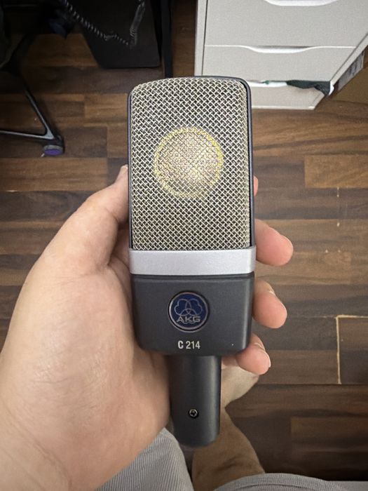 Vand microfon studio AKG C214