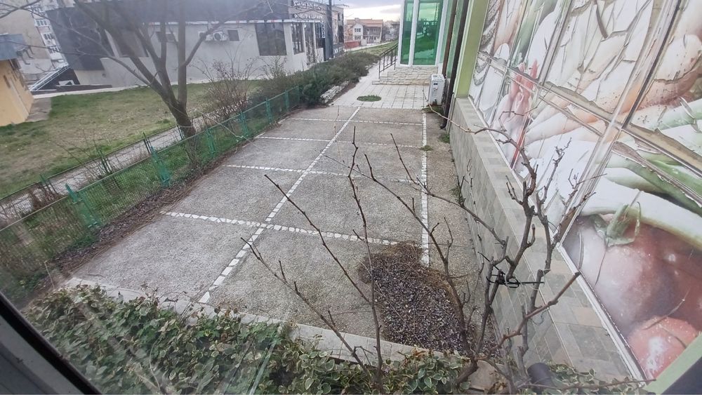 Дава се под наем Магазин в Добрич, Център - 200 кв.м за 86700 € - Снимка #3