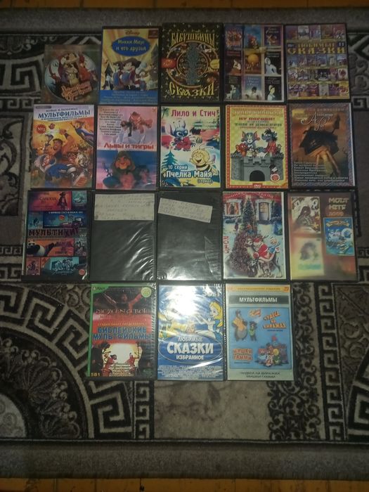Продам DVD диски с мультиками