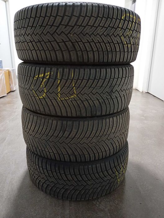 Pirelli, 4 броя гуми 18 цола.