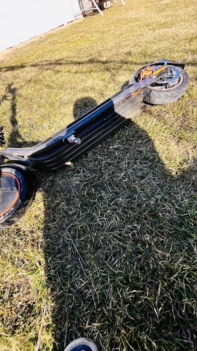 Vand trotineta electrica ninebot f40 e