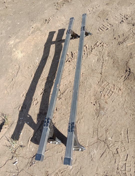 Срочно продам багажник в хорошем состоянии