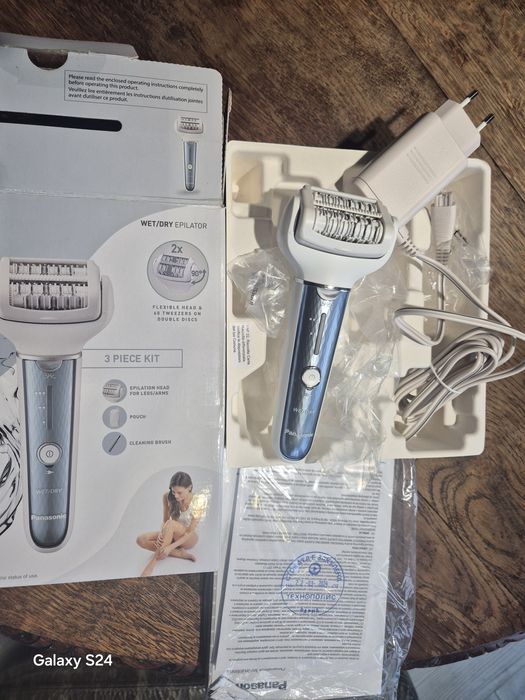 Безкабелен епилатор Panasonic Wet&Dry, ES-EL2A-A503