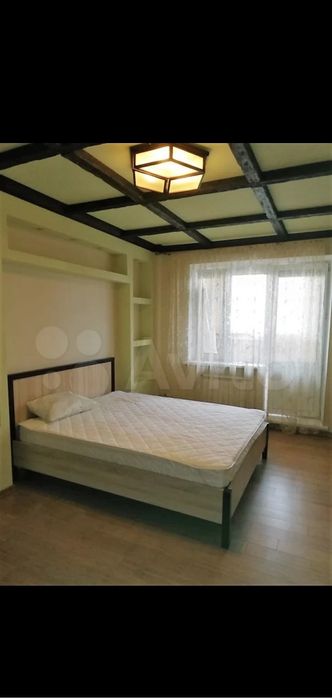 Сдам трешку район Атриум