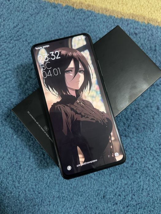 Poco f3 8/256 в хорошем состояние