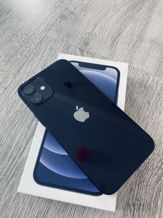 Продам 12 айфон