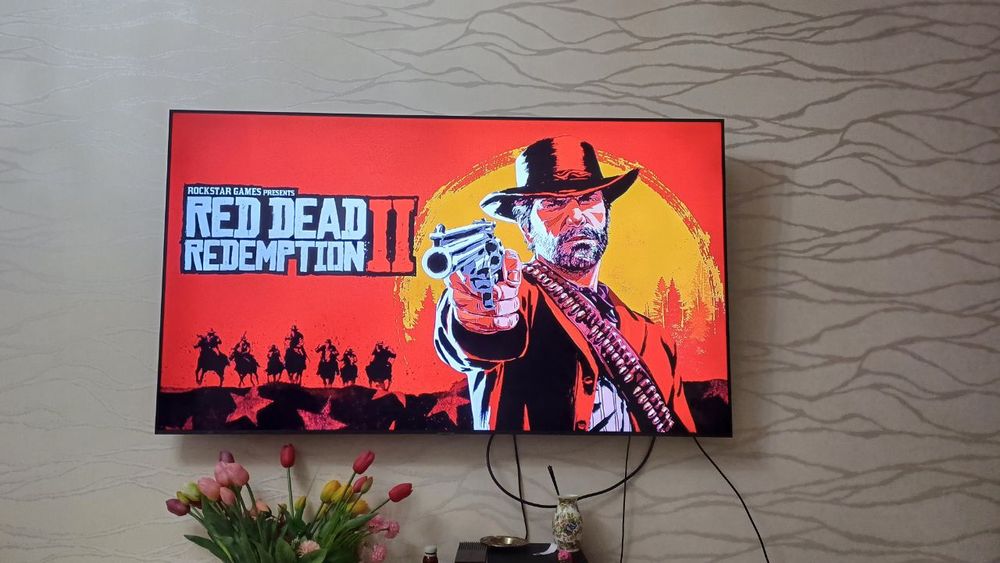 PS4 Slim 1TB + 2 джойстика + игры