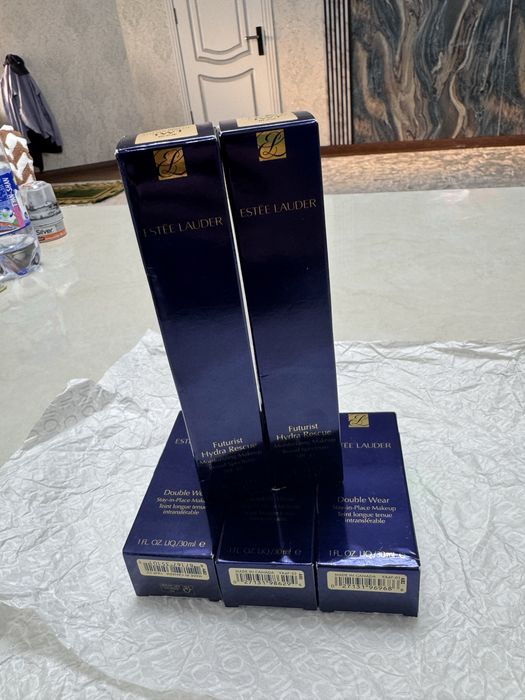 Тоналка Estee Lauder Futuristic США Подарки женщинам на НГ Ликвидаци