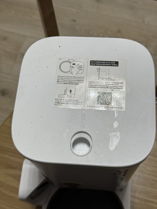 Продаю кормушку для собаки с камерой