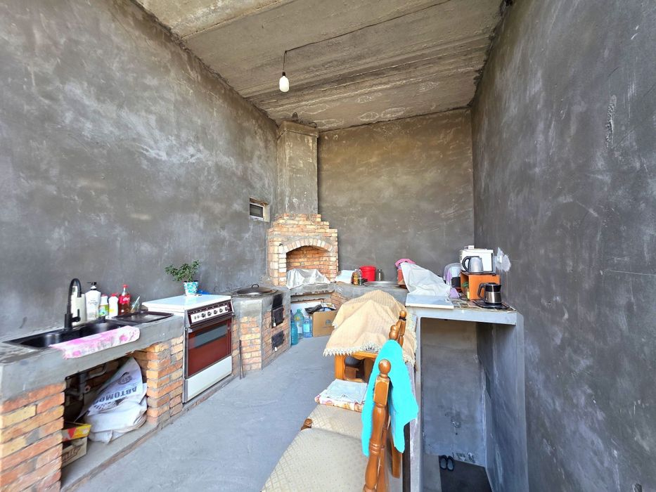 Ок арик масжид ёнида хонадон сотилади