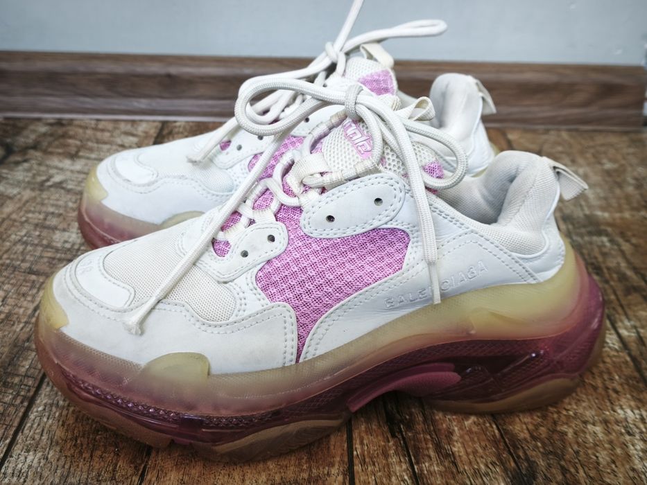 BALENCIAGA Triple S сникърси, номер 38