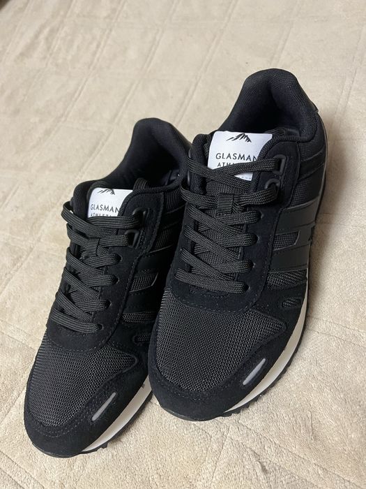 Кроссовки весна-лето 40р