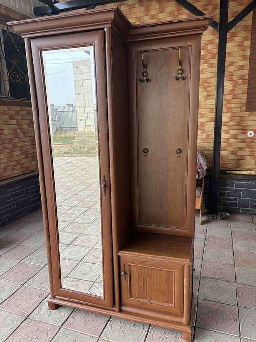 Продается прихожая