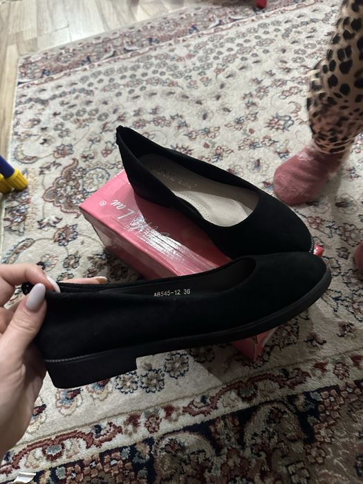 Кросовки женские