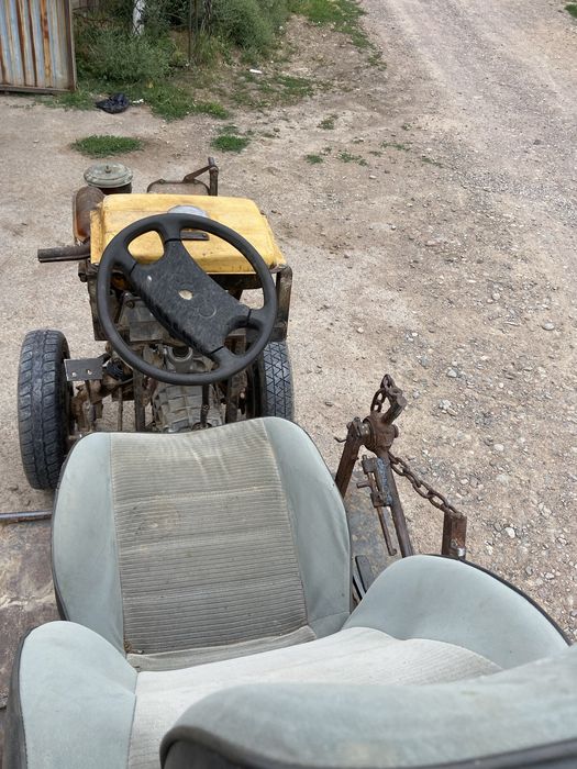 Трактор мини в хорошом состояние