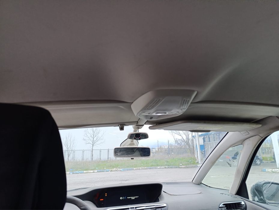 Citroen c4 picasso на части