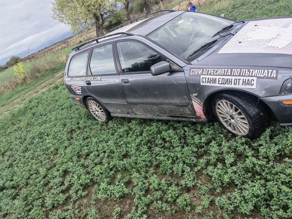 Волво В40 1.9 115