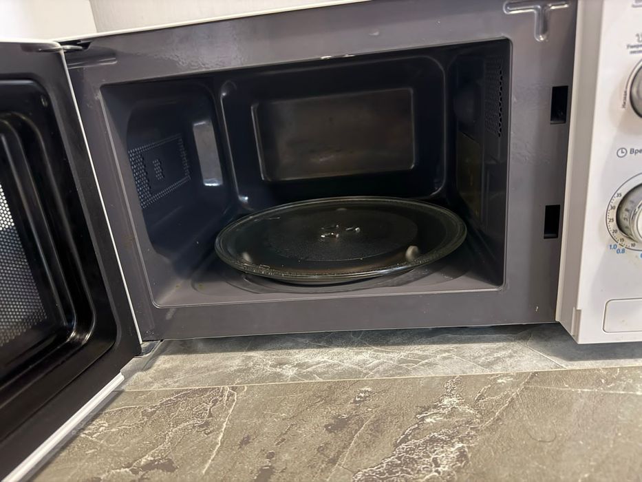 Микроволновая печь