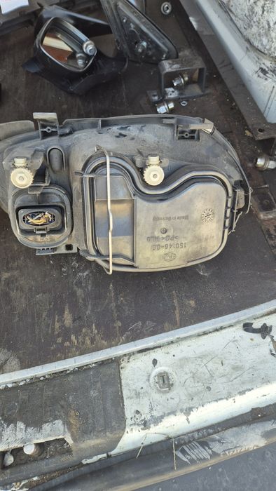 Оригинални Фарове Хела за VW Голф 4