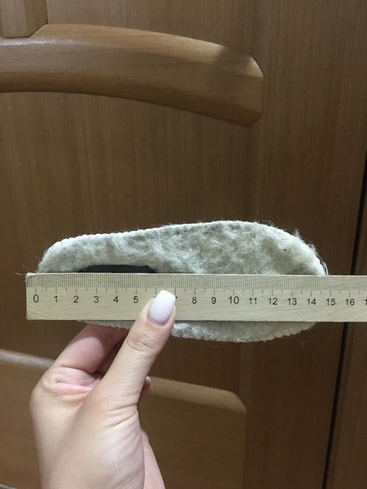 Продам демисезонные сапожки.