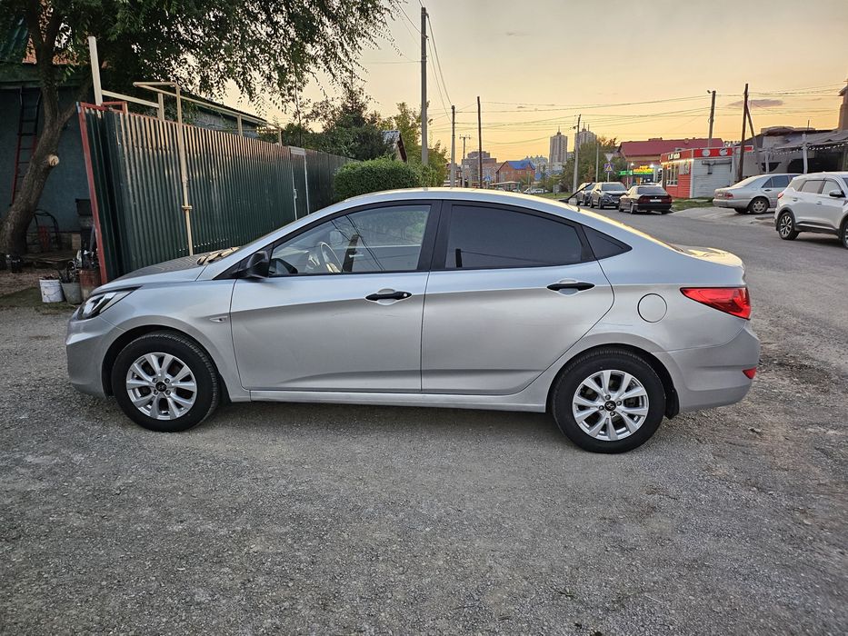 Продам Hyundai Accent 2011