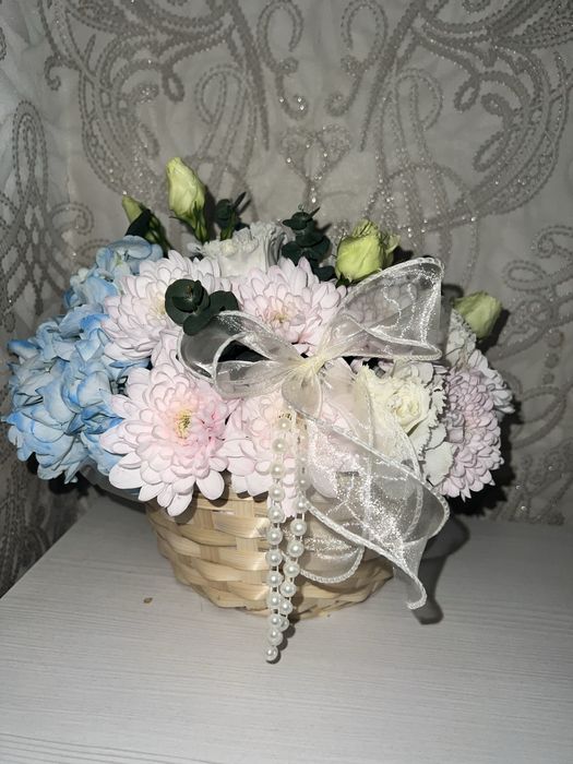 Продам букет на корзине