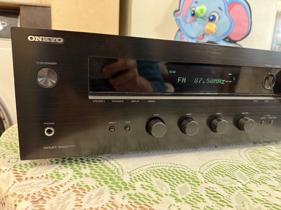 Onkyo TX-8020 Стерео ресивър , Optical