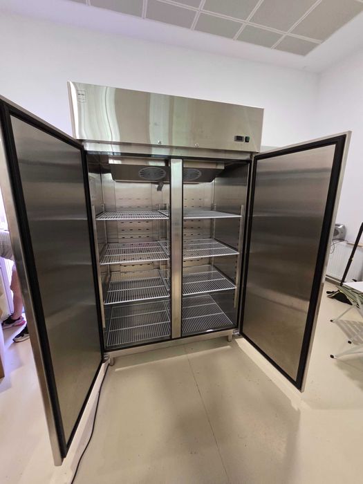 Congelator Dulap congelare profesional METRO GFR21400, 2 uși, 955 L, impecabil
