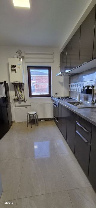 Apartament 2 Camere 2 balcoane Parter Giroc zona Eso 380  euro
