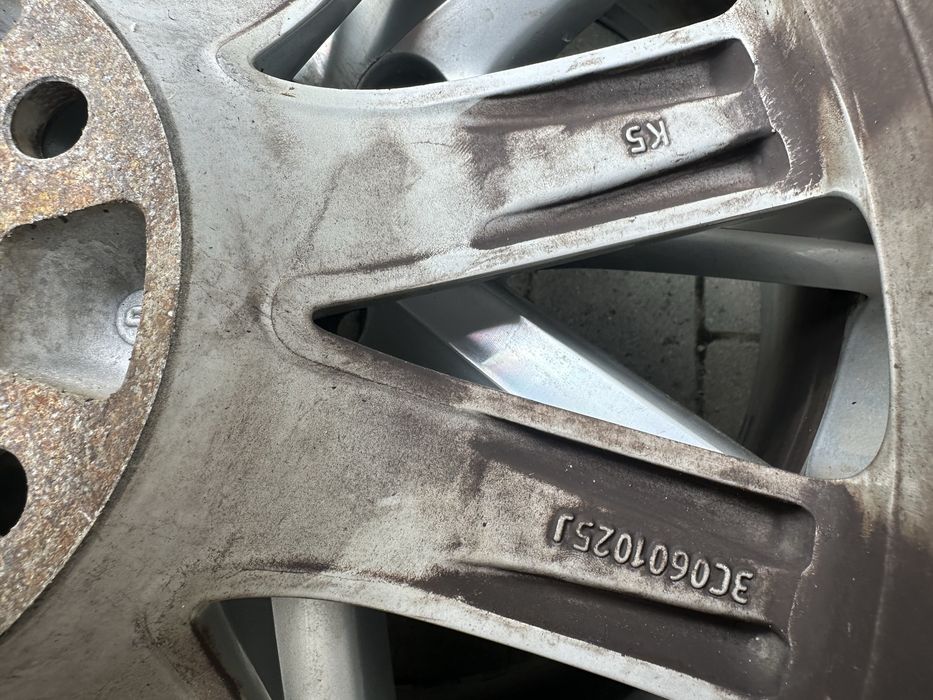 Jante originale 17 5 112  Wv Passat Touran Saran  CC Tiguan T ROC Jetta Golf 6 7 Skoda Octavia Superb Karoq Kodiaq Audi Seat