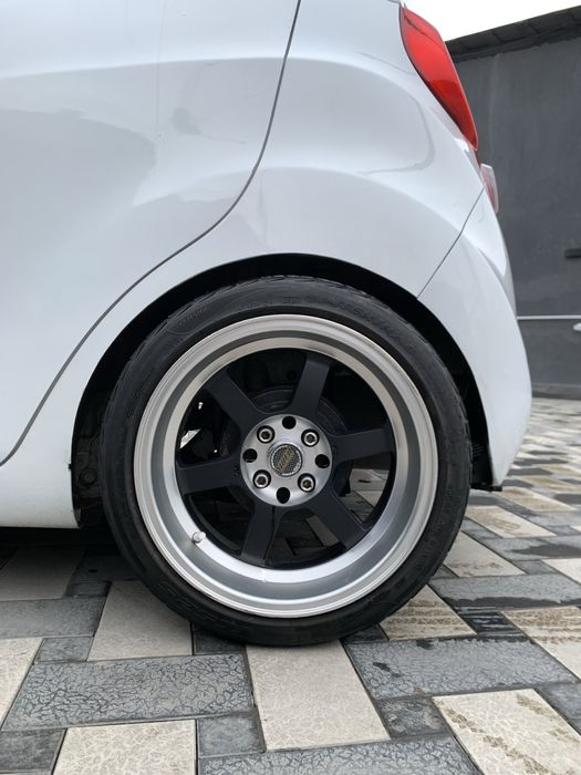 спарк 2019 наварот