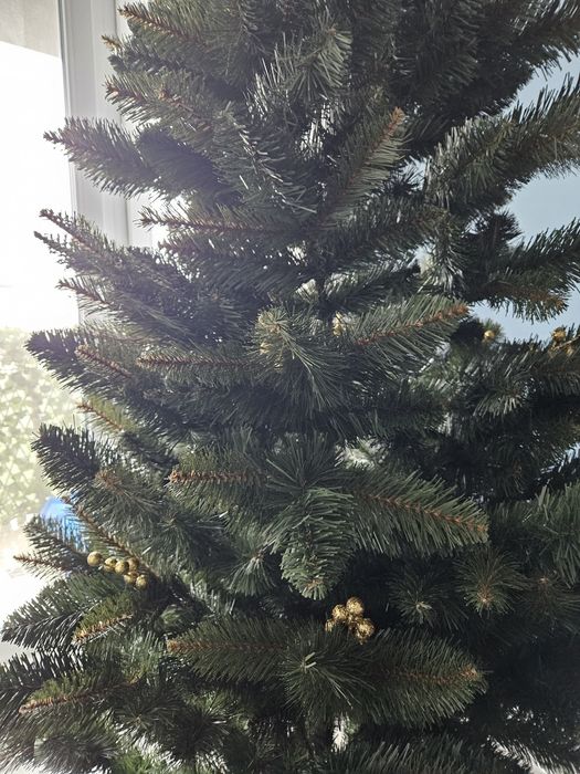 Vând brad artificial folosit 1 singura data