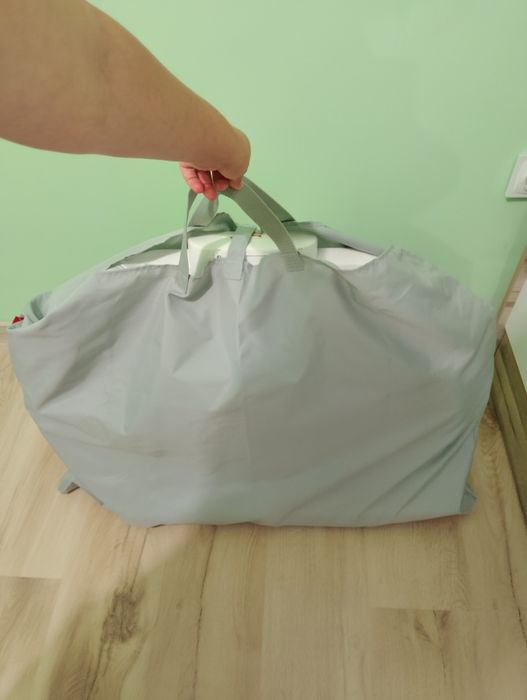 Преносима бебешка кошара с матрак Fisher-Price