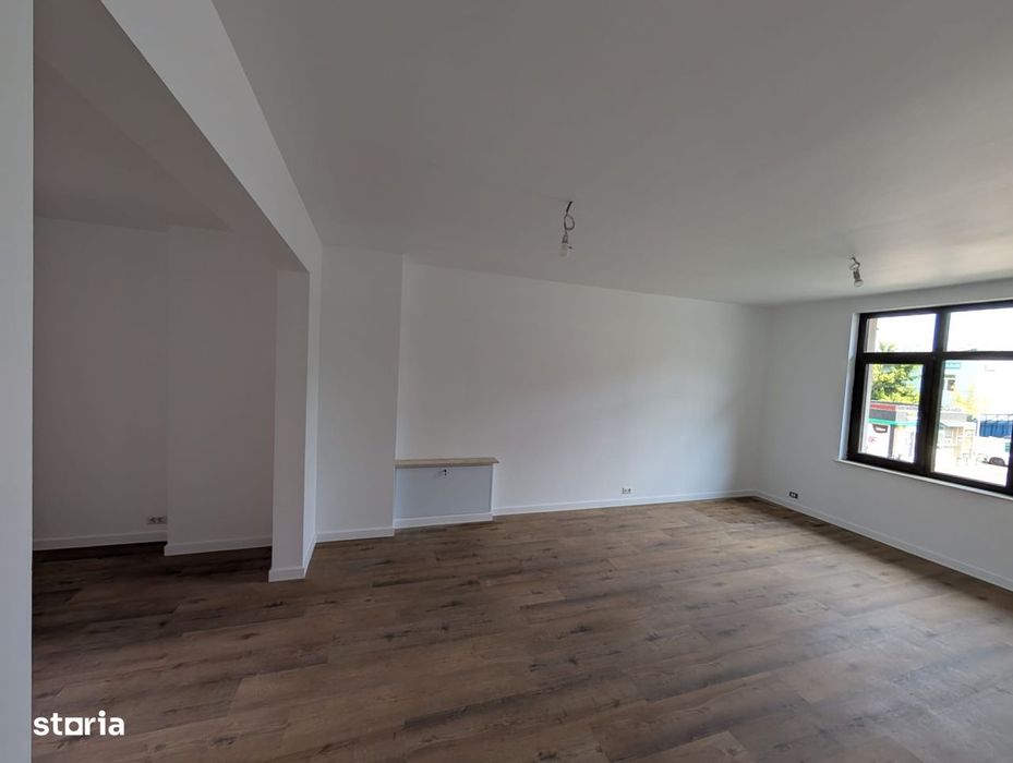 Floreasca–Barbu Văcărescu | 5 Camere | 160 MP | Curte + Parcare