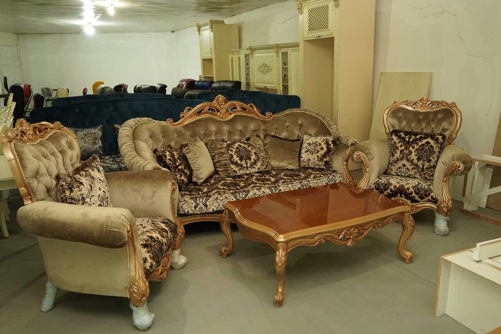 Мягкий диван (каркас из турции)