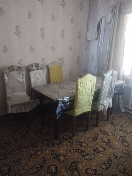 Квартира сотилади 3хона тинчлик қўрғонида