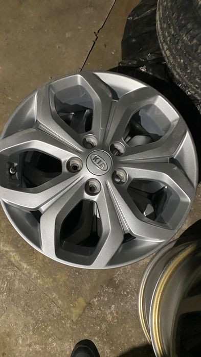 Vand jante Hyundai 17”. Se potrivesc pe Tucson, IX35, Kona si alte modele