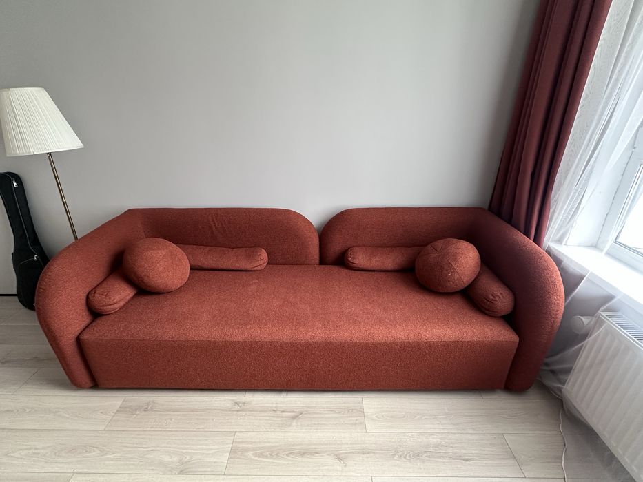 Дизайнерский диван