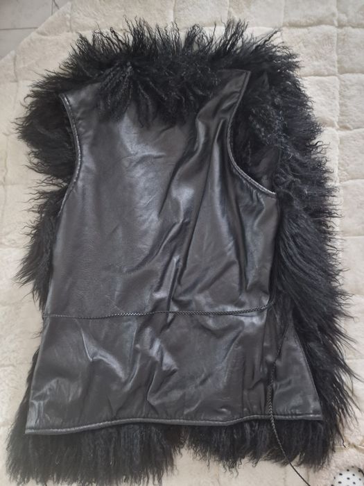 Vesta blana miel mongolez