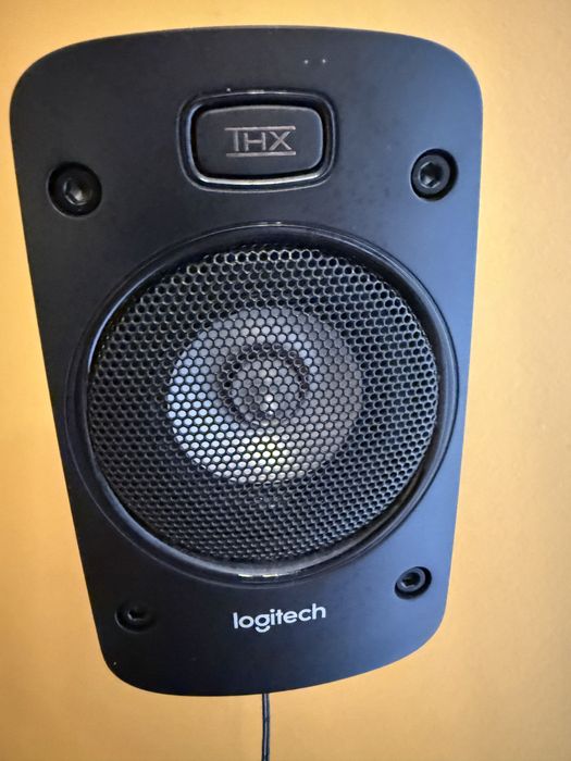 Logitech Z906 5.1 THX – Sunet puternic, stare foarte buna