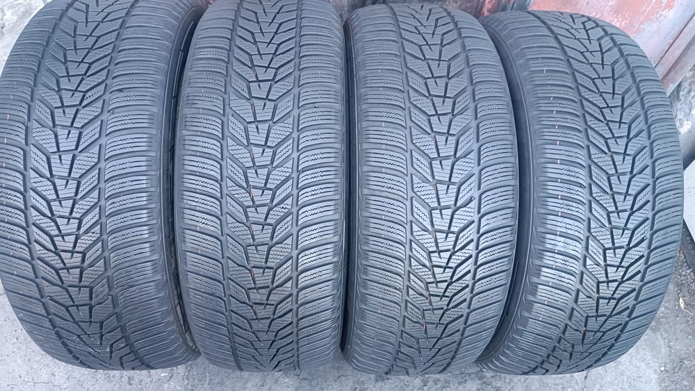 235/55/18 Hankook
