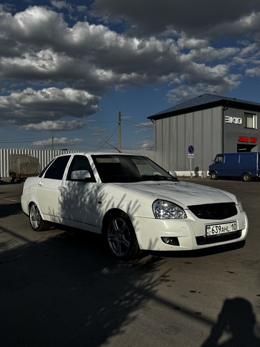 Срочно продам приору 2