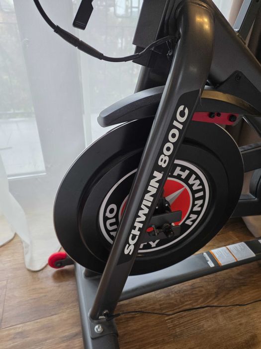 Bicicleta spinning Schwinn 800IC (IC8) ca noua, sub 300km